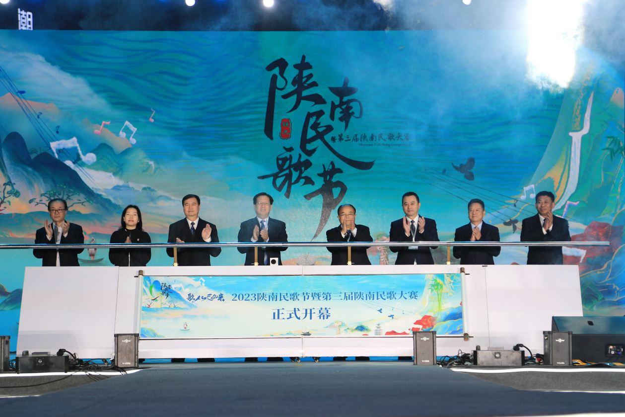 贩卖人间烟火,寻迹千年秦韵,来2023陕南民歌节打卡陕味国风市集